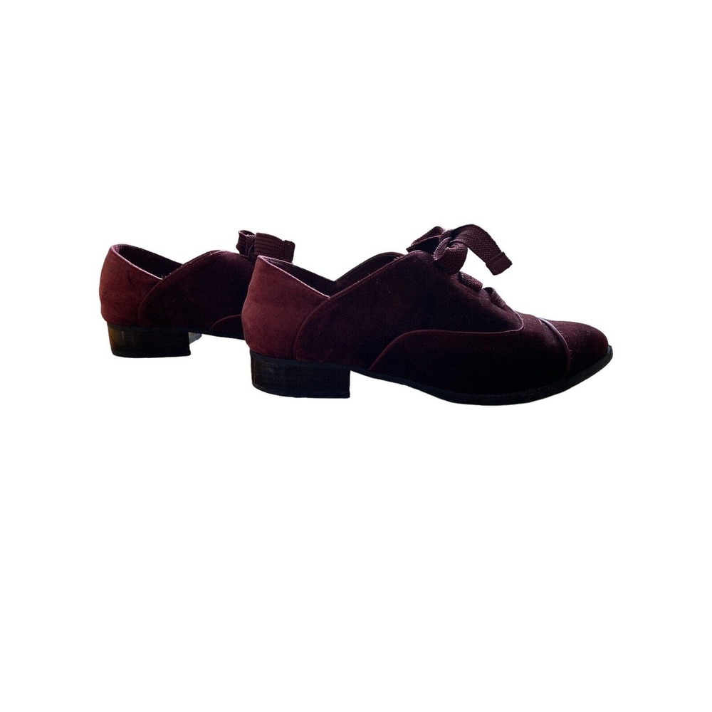 Nine West 8M pointy oxford flats laces burgandy velvet